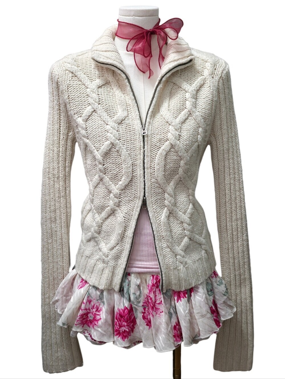 Abercrombie Vintage Cream Knit Long Sleeve Zip Up Sweater
